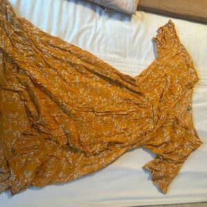 Size small V cut yellow floral sun dress